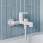 Смеситель для ванны IDDIS Эйгер (Aiger) белый матовый AIGWT00i02WA