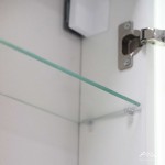 Зеркало-шкаф Alavann Cosmetic Light 60 с подсветкой и приближением ALV1041001