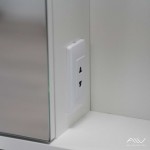 Зеркало-шкаф Alavann Cosmetic Light 80 с подсветкой и приближением белый глянец ALV1042001