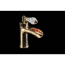 Смеситель Boheme Vogue Crystal для раковины каскадный излив 211-CRST золото Смеситель Boheme Vogue Crystal для раковины каскадный излив 211-CRST золото